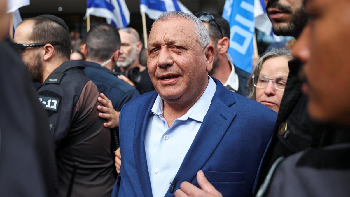 On election day, Israeli settlers look beyond Netanyahu to far right