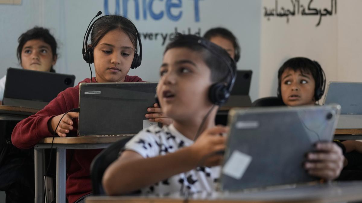 UNICEF urges media to promote inclusive early childhood development, report responsibly on AI