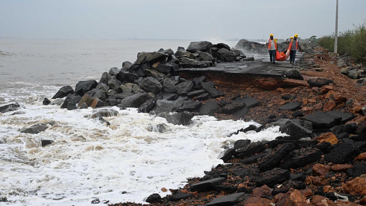 Cyclone Arnab likely drew moisture from Tamil Nadu system, but did not merge