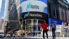 US tech stocks see sharp falls as AI spending nears $1tn